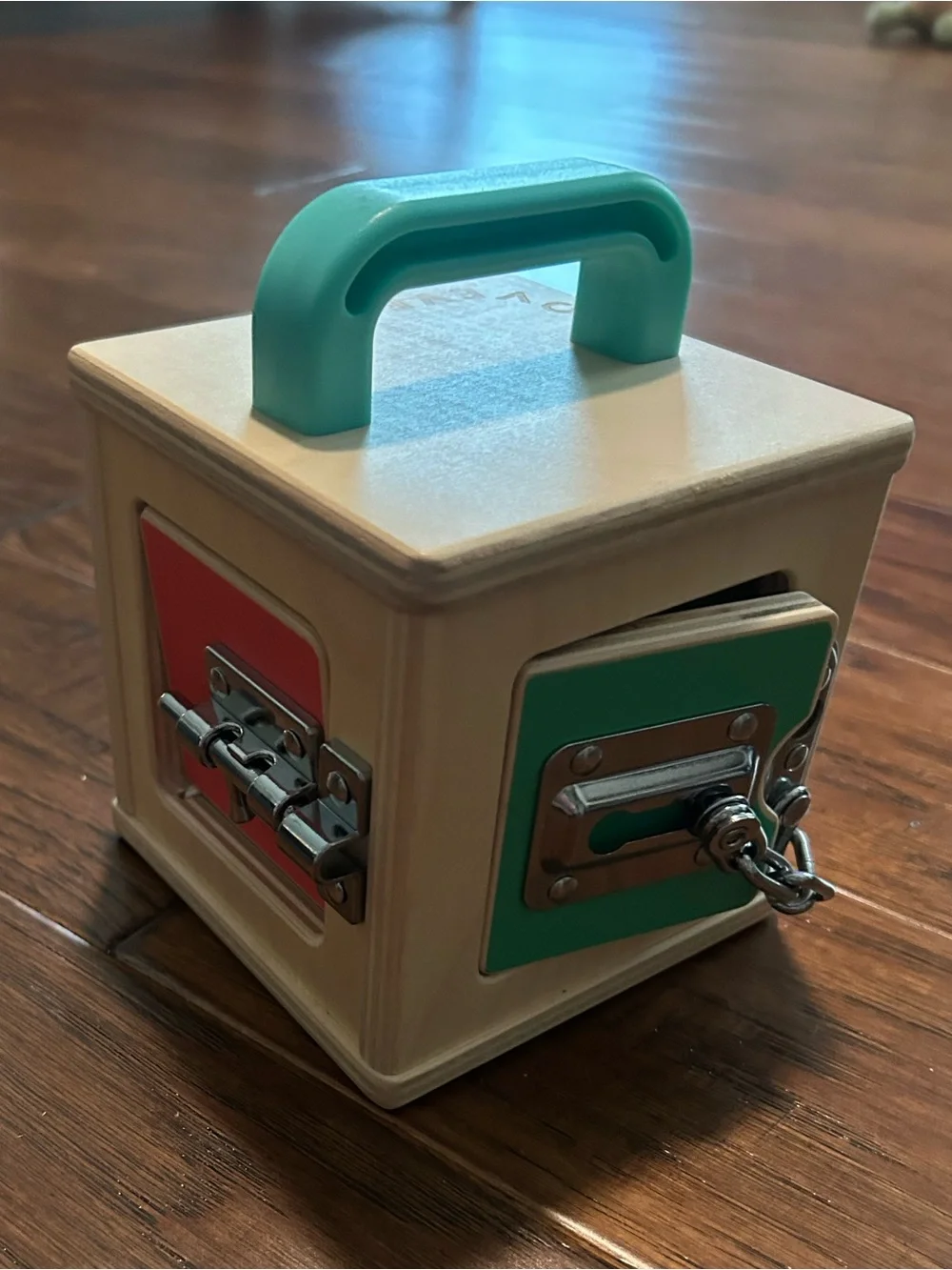 Lovevery Lock Box The Realist Play Kit  19-21 Months Montessori Toy